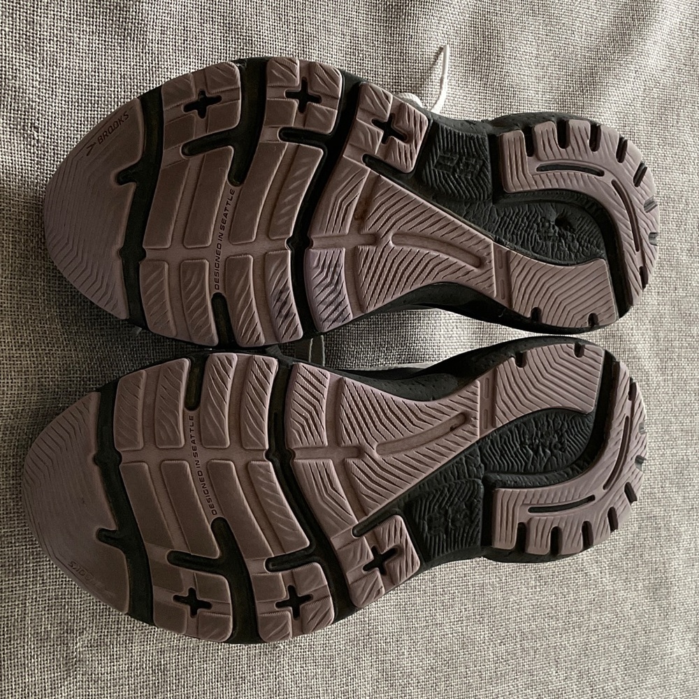Brooks Athletic Shoes in Gray and Black - Picture 7 of 16